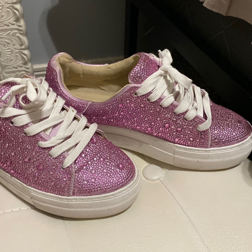 Betsey Johnson Sidney rhinestone sneakers size 7.5